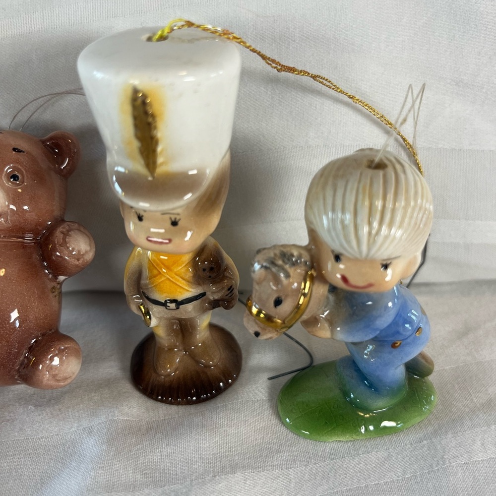Lot Of 5 Small Vintage 1980 Porcelain Christmas Ornaments - Picture 2 of 9